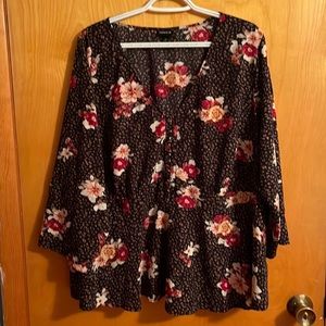 Torrid floral shirt